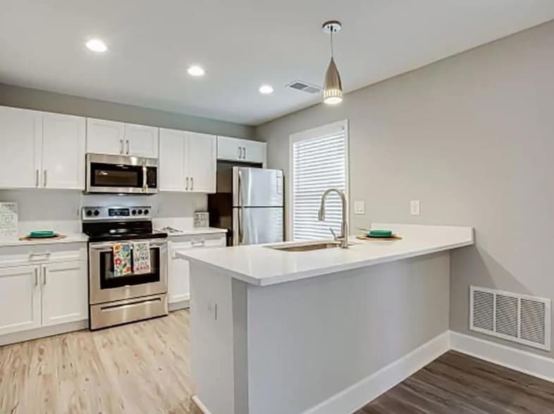 Photo - 1067 Pitts Rd