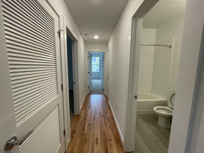 Foto del edificio - 1013 Porter St