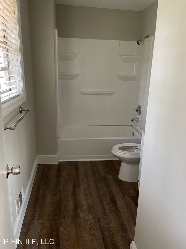 Building Photo - 3 br, 2 bath House - 2791 Knollview Dr