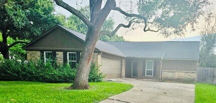 Building Photo - 3214 Bayou Crossing
