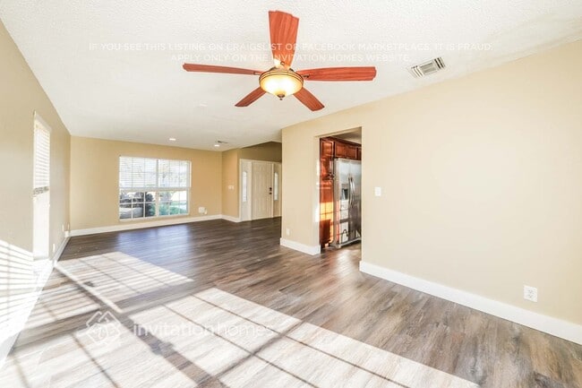 Building Photo - 22548 Middletown Dr