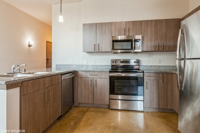 Building Photo - Mercantile Lofts