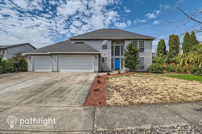 Building Photo - 2610 SE 133rd Ave