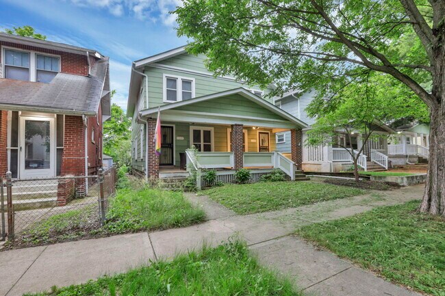 Foto del edificio - 1349 N 6th St