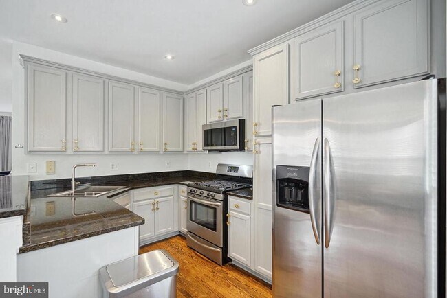 Foto del edificio - 6022 Madison Overlook Ct