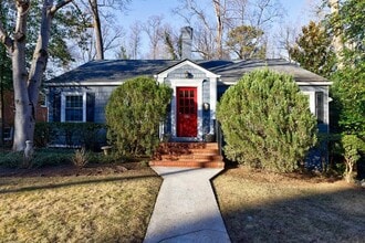 Building Photo - 1280 Stillwood Dr NE