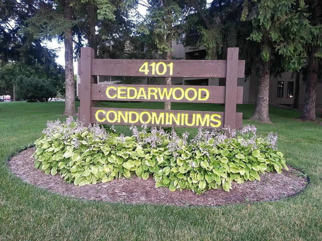 4101 Parklawn Ave Unit 120, Minneapolis, MN 55435 Condo for Rent in