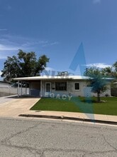 Building Photo - 1815 Boston Dr