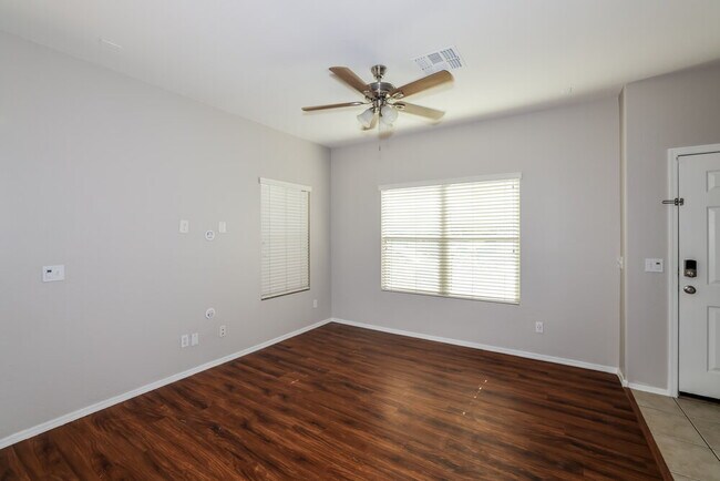 Building Photo - 9598 N 82nd Glen