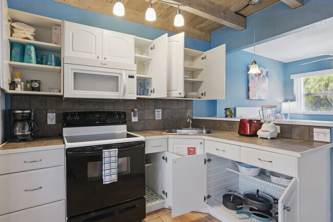 Foto del edificio - 1381 S Orlando Ave