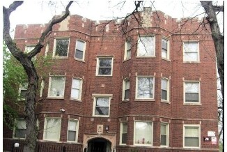 Primary Photo - 7655 S Drexel Ave
