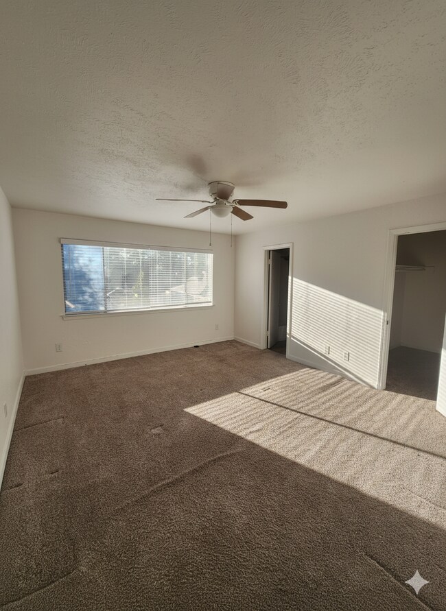 dormitorio principal - 210 Trellis Pl