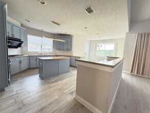 Building Photo - 13522 Schumann Trail