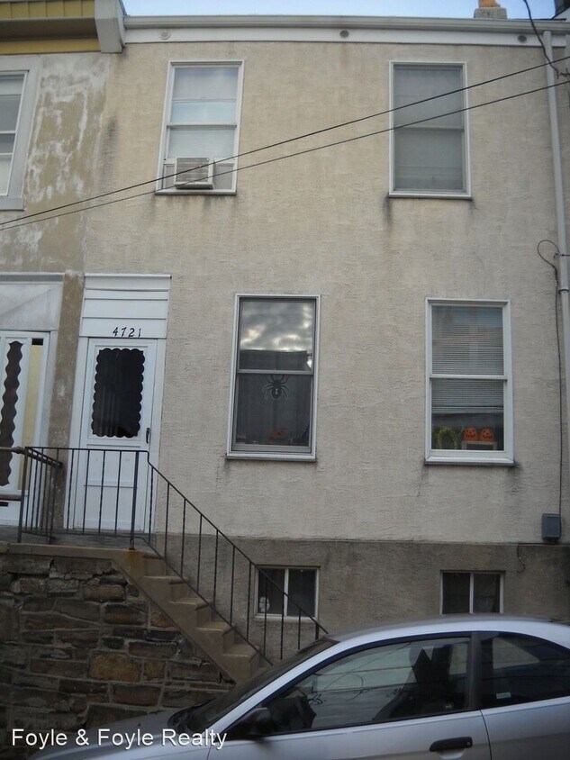 2 br, 1 bath House 4721 Fowler Street House Rental in Philadelphia