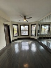 Building Photo - 1538 N Avers Ave