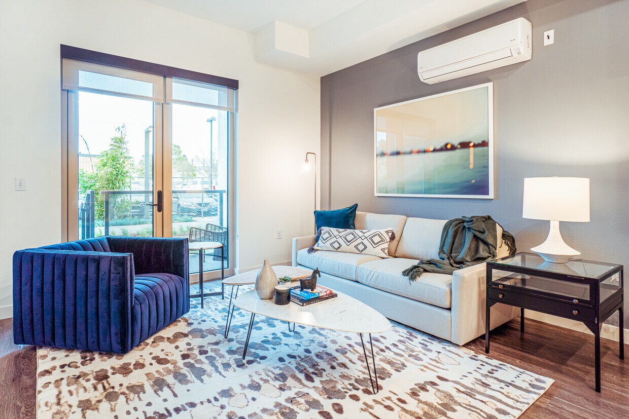 Foto principal - 400 Station Park Cir