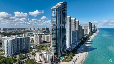 Building Photo - 15701 Collins Ave