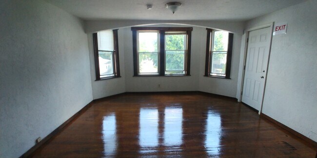 Building Photo - 48 Dorchester St