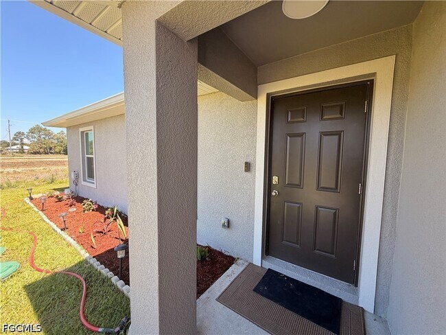 Foto del edificio - 4702 Loraine Ave S