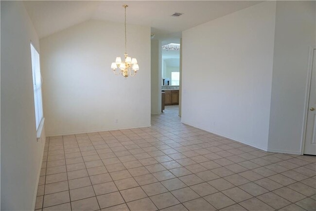 Foto del edificio - 20915 Gelding Ln