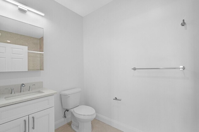 Foto del edificio - Brand New Barbara Anne Lofts.