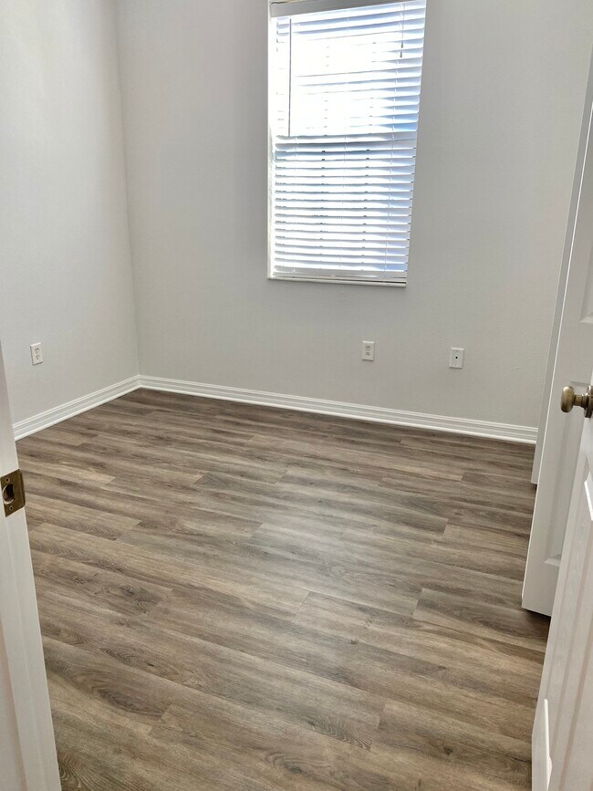 Foto del edificio - 4228 Via Piedra Cir