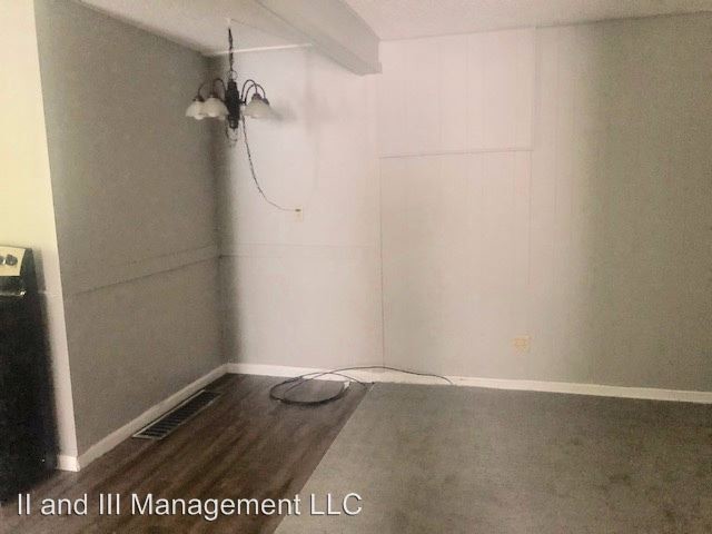 Foto del edificio - 2 br, 1 bath Apartment - 12141 W 55th St #3