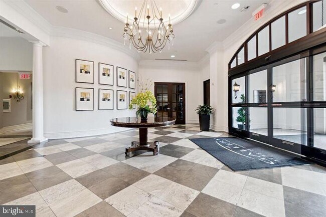 Foto del edificio - 11710 Old Georgetown Rd