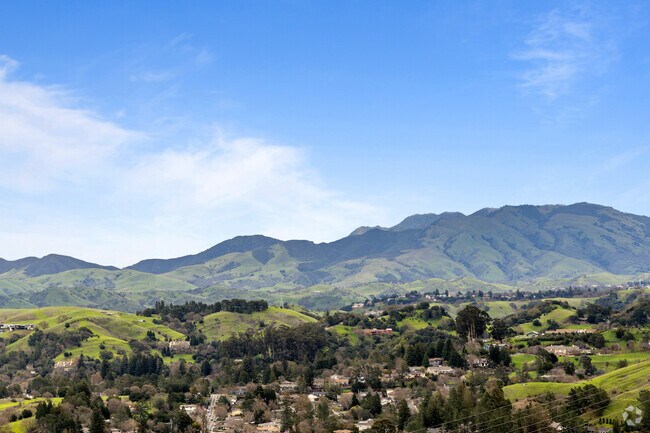 The views in Moraga are stunning.