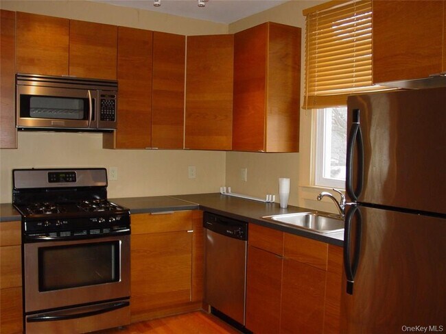 Foto del edificio - 245 Hudson St