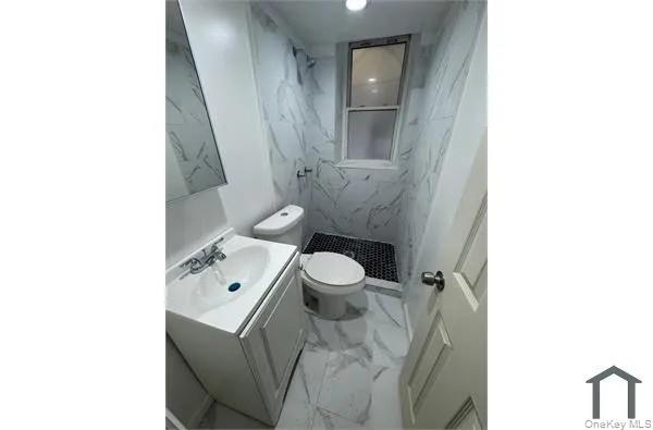 Foto del edificio - 2312 Hughes Ave