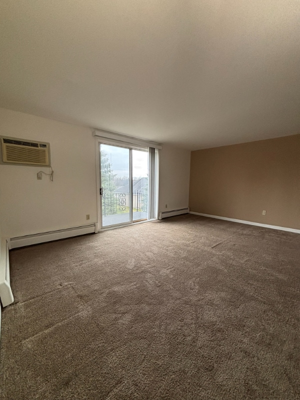 Foto del edificio - 110 Losson Rd