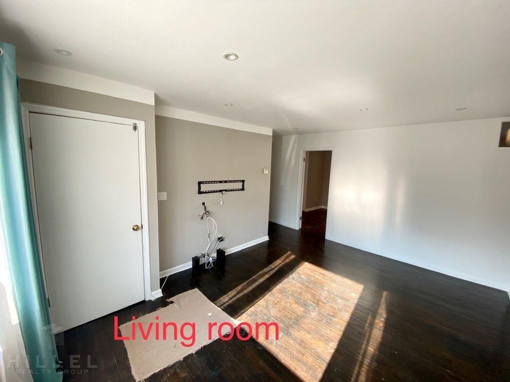 Foto principal - 164-75 Underhill Ave
