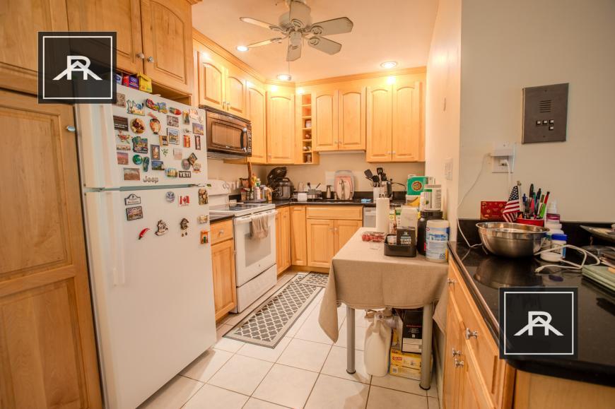 Primary Photo - 1 bedroom in Newton MA 02460
