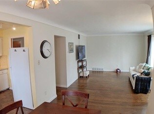 Building Photo - 426 Marlin Ave