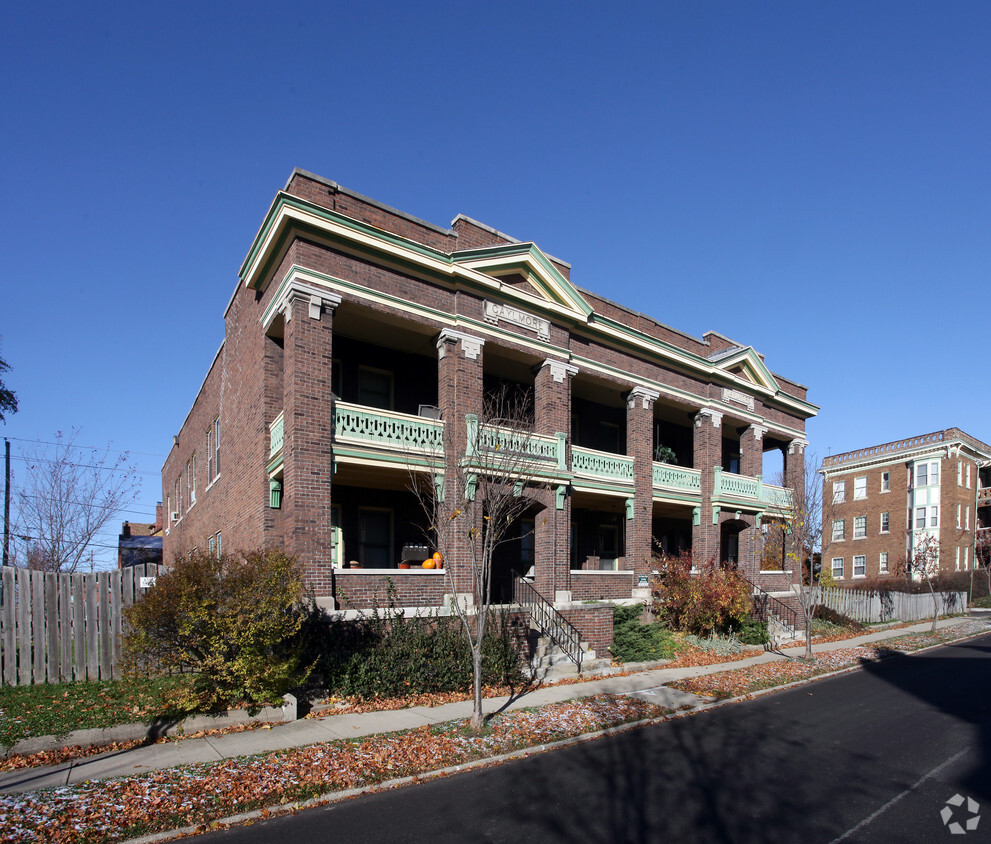 Building Photo - 1850 N Talbott St