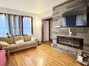 Building Photo - 693 Partington Ave