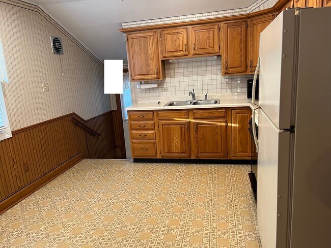 Building Photo - 2900 Grouse Ln