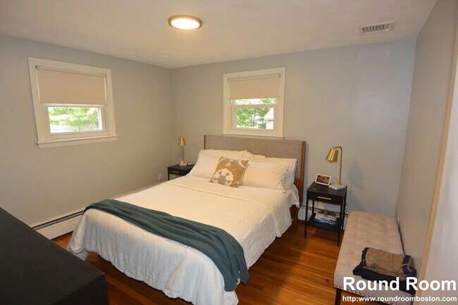Foto del edificio - 119 Ledgewood Rd