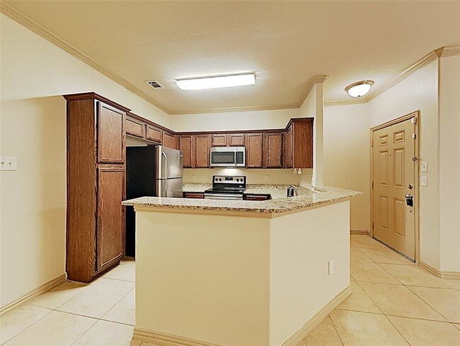 Building Photo - 17721 Shumard Oak Dr