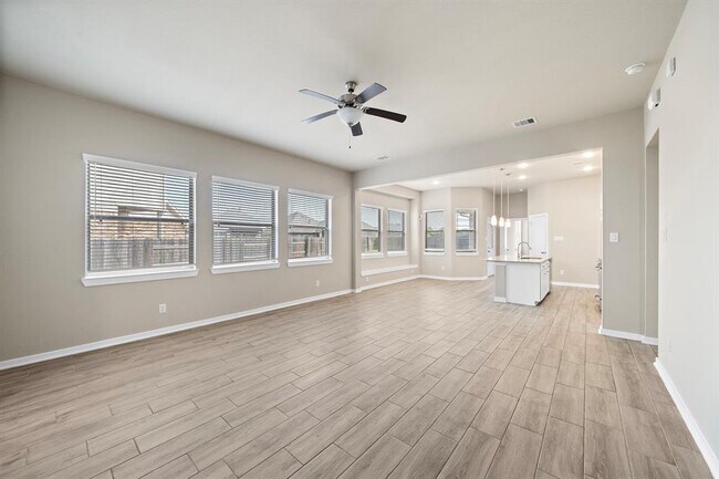Building Photo - 6030 Rivercane Way