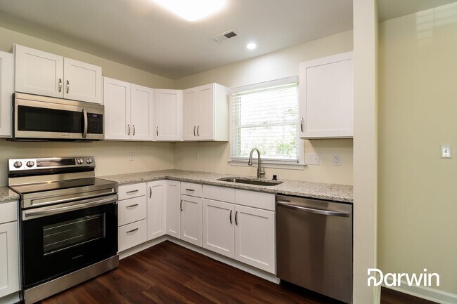 Building Photo - 4301 Oak Glen Dr