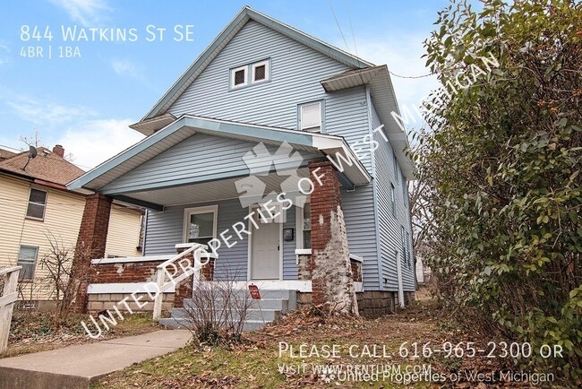 Building Photo - Available Now  | 4 Bedroom, 1 Bathroom Hom...