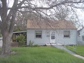 Building Photo - 2200 Garrett St
