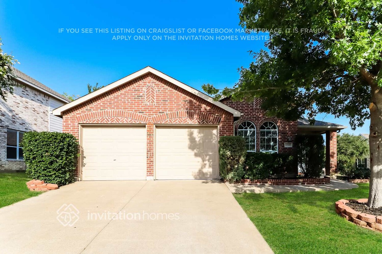 Foto principal - 12500 Summerwood Dr