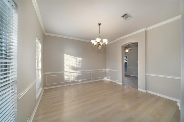 Building Photo - 8228 Novaro Dr