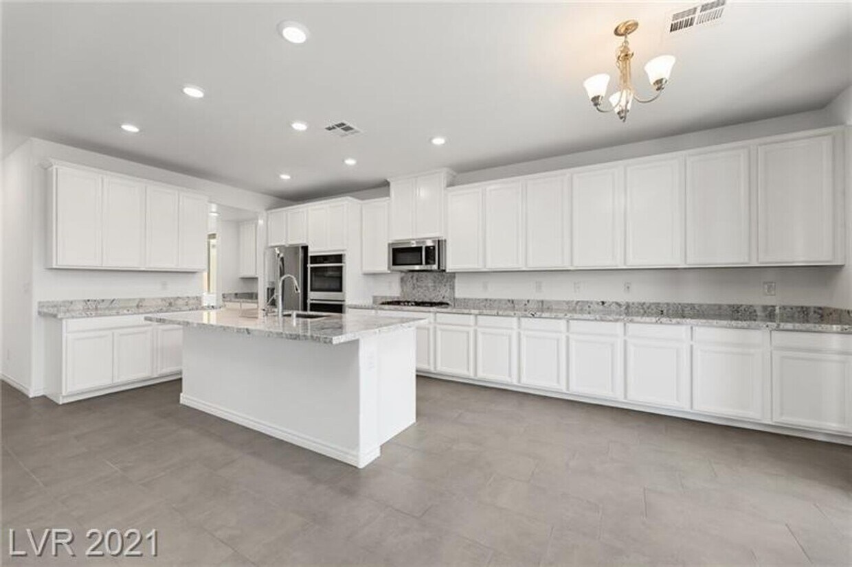 Foto del edificio - Brand new home in Southern Highlands!