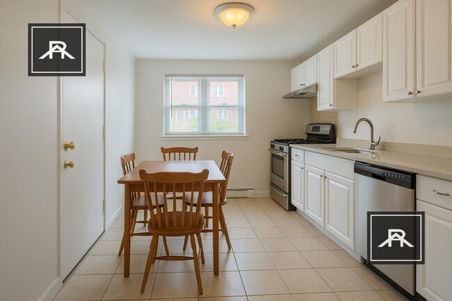 Building Photo - 2 bedroom in Brighton MA 02135