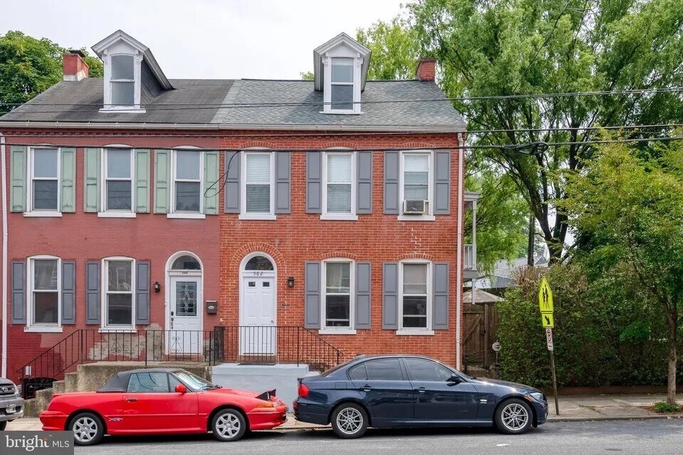 562 W Orange St, Lancaster, PA 17603 Apartments in Lancaster, PA