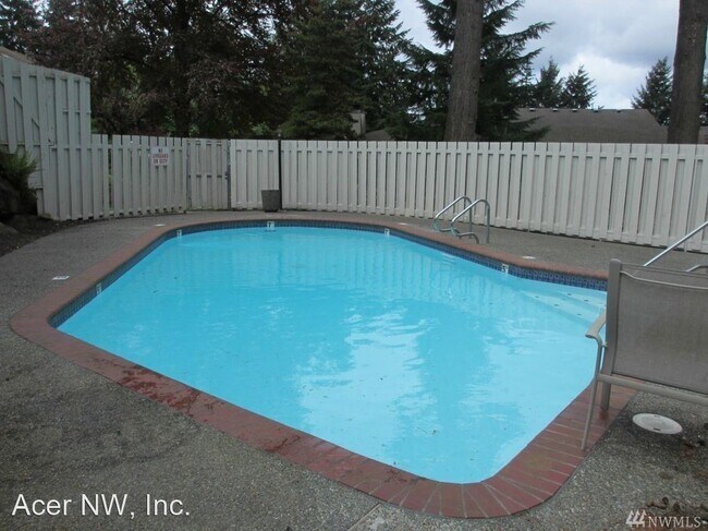 Building Photo - 3 br, 2 bath House - 11615 127th Lane NE A...